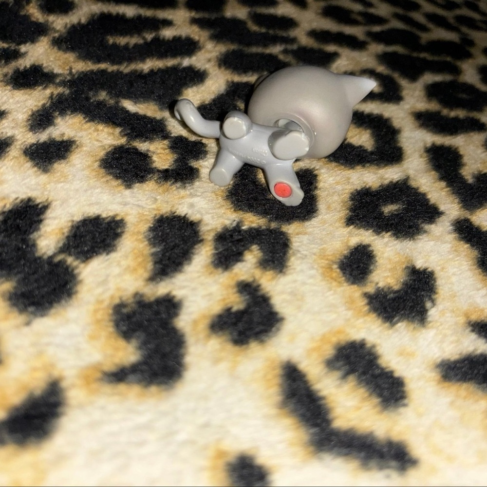 lps 126 grey shorthair - Picture 4 of 6